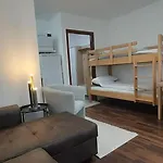 Neu Casa Ludi Eutingen Gute Wohngegend Direkte Buchung Moeglich Keine Freigabe Erforderlich Inklusive Balkon Terrasse Und Tiefgaragenparkplatz Waschmaschine Im Haus Apartment Pforzheim