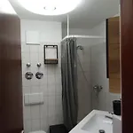 Neu Casa Ludi Eutingen Gute Wohngegend Direkte Buchung Moeglich Keine Freigabe Erforderlich Inklusive Balkon Terrasse Und Tiefgaragenparkplatz Waschmaschine Im Haus Apartment Pforzheim